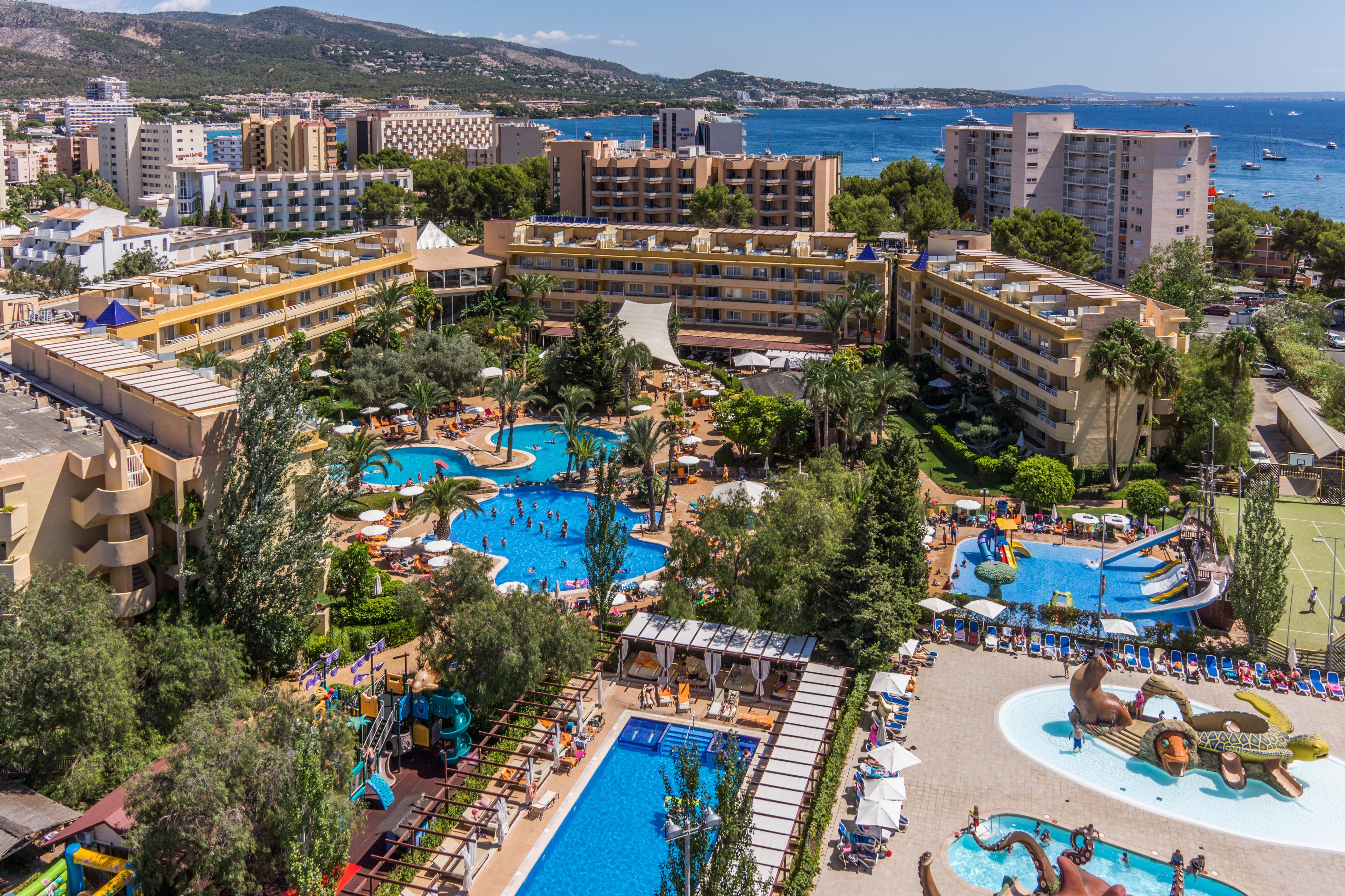 Zafiro Palmanova Aparthotel Kültér fotó