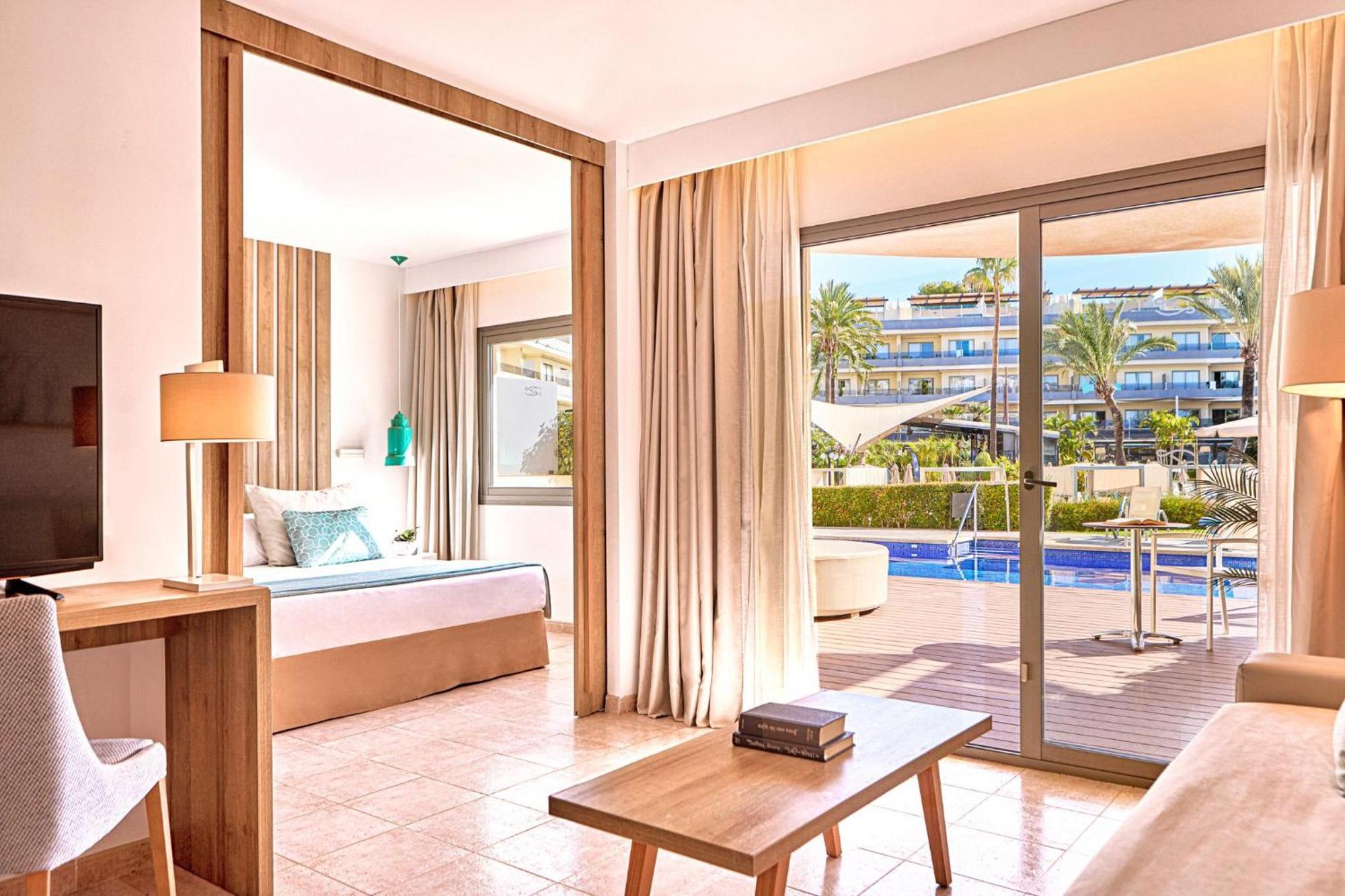 Zafiro Palmanova Aparthotel Kültér fotó