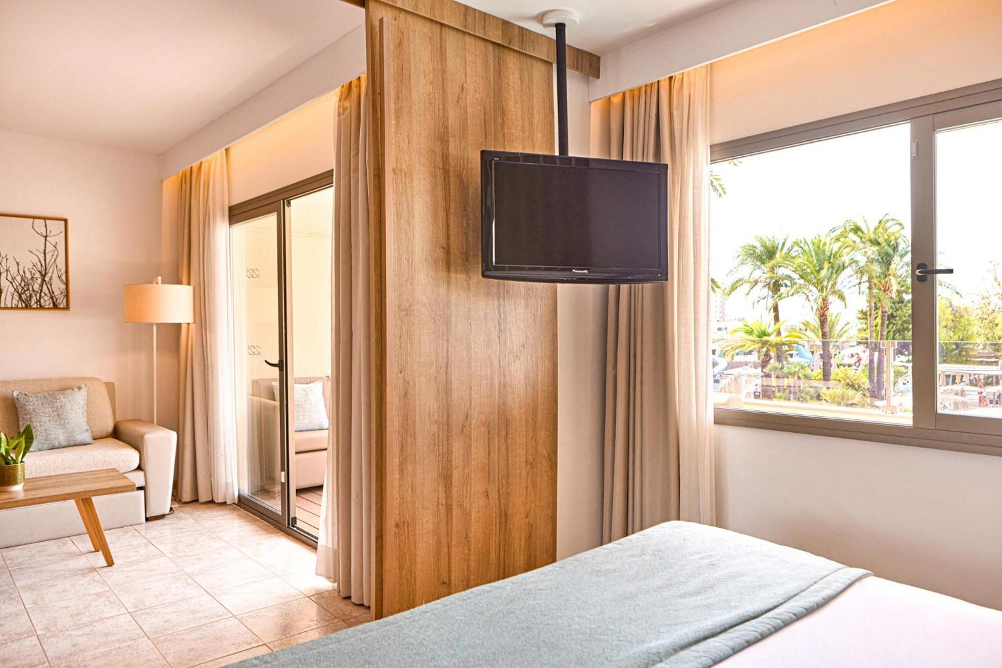 Zafiro Palmanova Aparthotel Kültér fotó